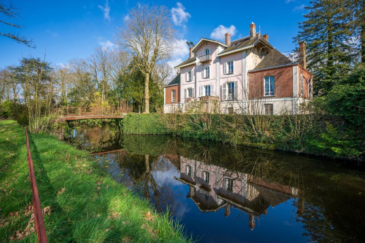 Chateau De La Tourlandry Chemille-en-Anjou Bagian luar foto