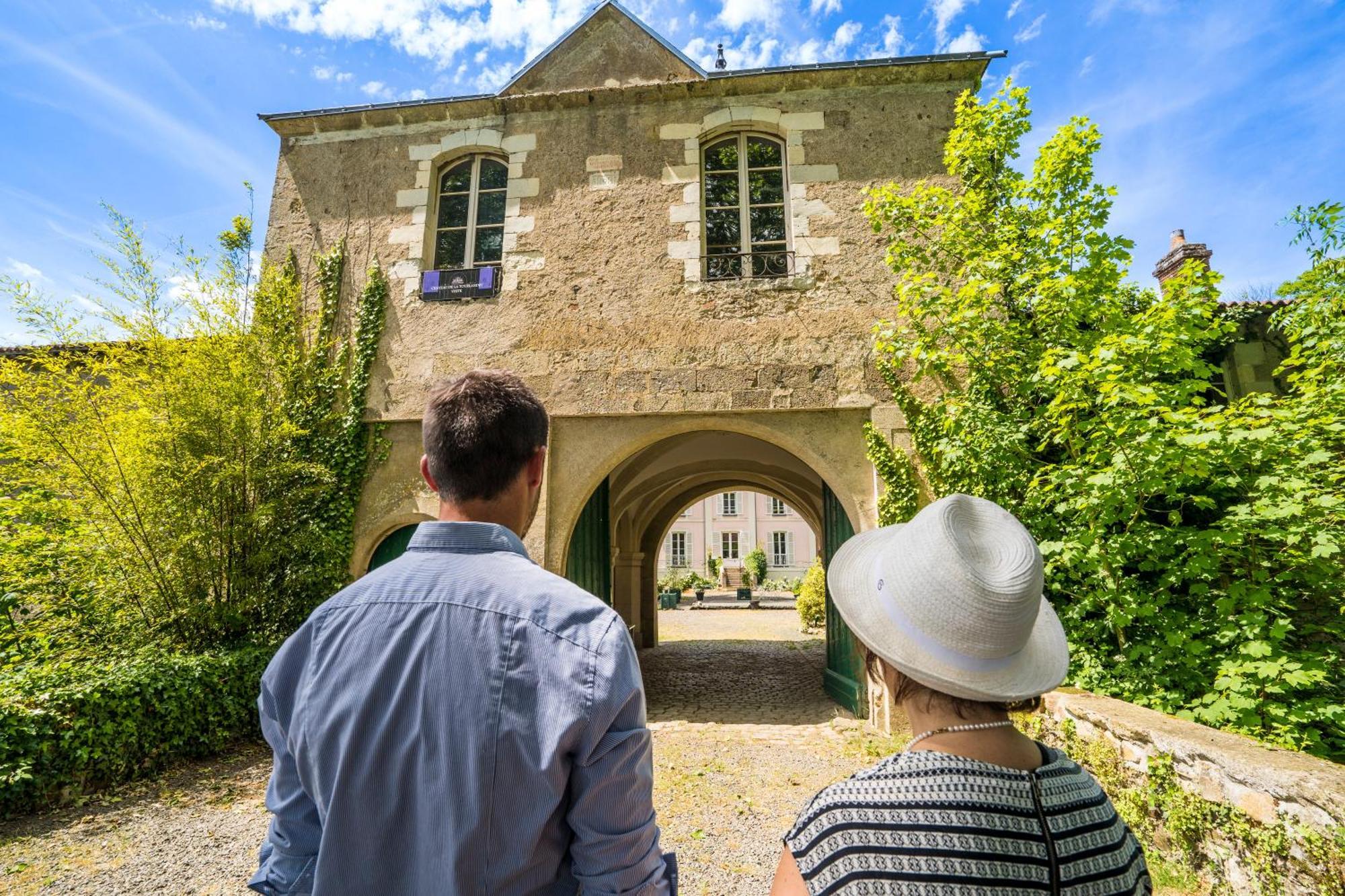 Chateau De La Tourlandry Chemille-en-Anjou Bagian luar foto